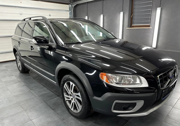 Volvo XC 70 cena 44500 przebieg: 237000, rok produkcji 2011 z Otmuchów małe 742